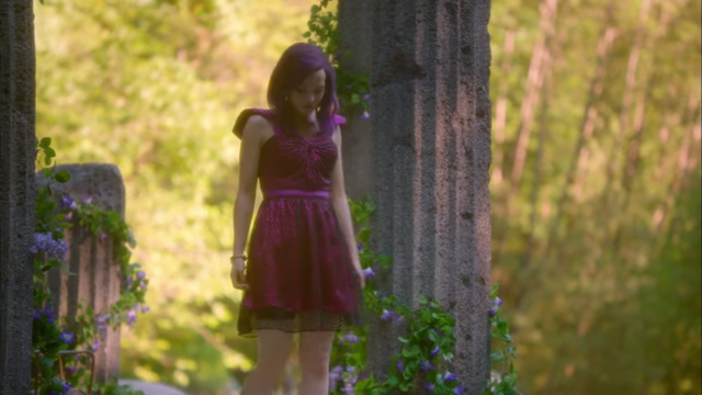 File:If Only-Dove Cameron138.png