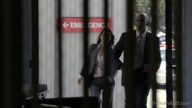File:1.02-FBIagents.jpg