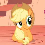 Eyebrow raise Applejack