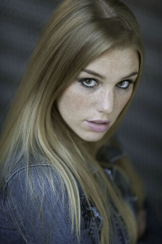 File:576full-emily-peachey.jpg
