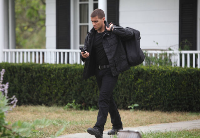 File:The Following 1x05-11.jpg