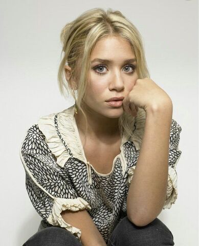 File:Ashley Olsen2.jpg