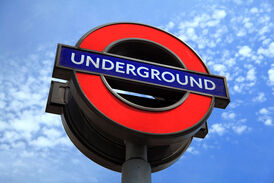 London-underground-sign-11279728036uTYR1