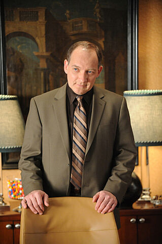 File:Zach-grenier-david-lee.jpg