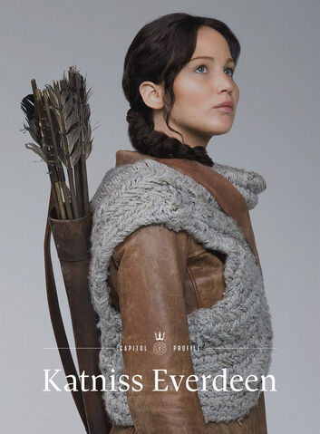 File:Capitolcouture katniss3profile.jpg