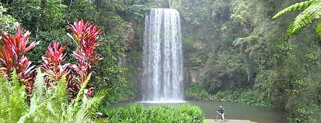 File:MillaaFalls.jpg