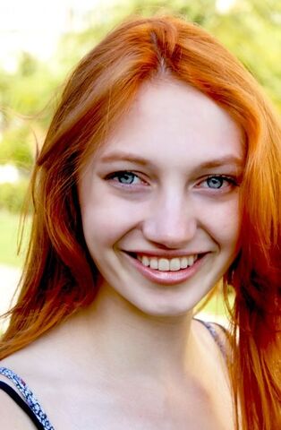 File:Jackie-emerson-foxface.jpg