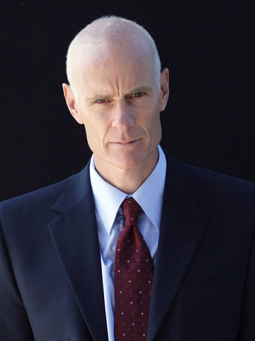 File:Matt Frewer.png