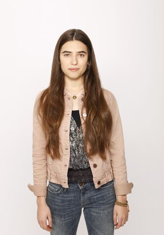 File:Clara-Mamet.jpg