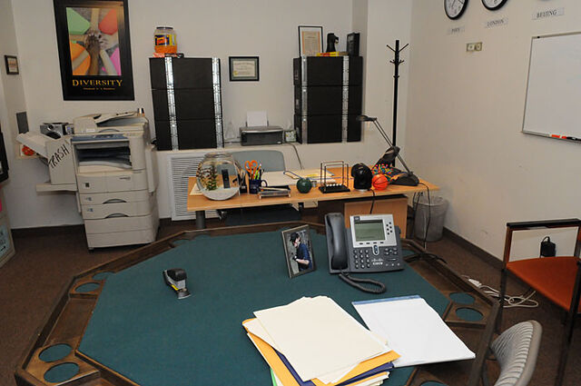 File:TheMichaelScottPaperCompany.jpg