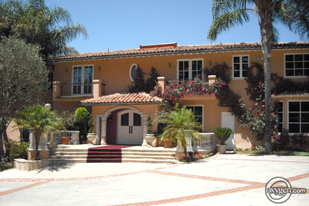 File:BadGirlsClub3House.jpg