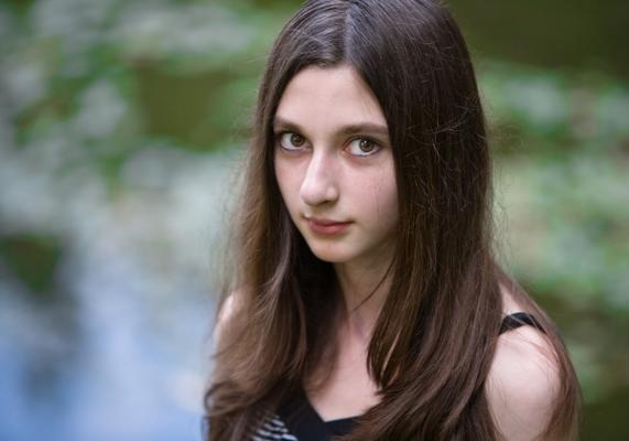 File:Teenager hi.jpg