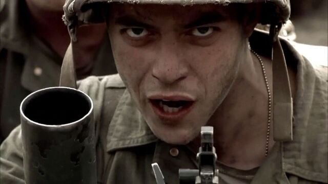 File:Cpl. Merriel Shelton targeting the M2 Mortar.jpg