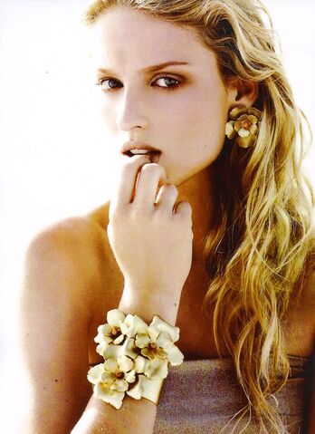File:Katia.jpg