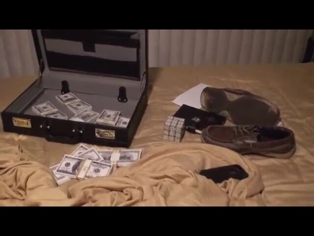 File:The briefcase .jpg