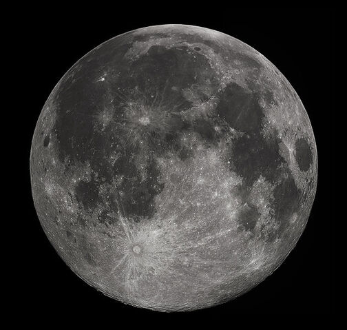File:631px-FullMoon2010.jpg