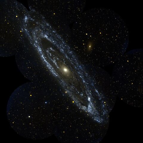 Файл:800px-Andromeda galaxy.jpg