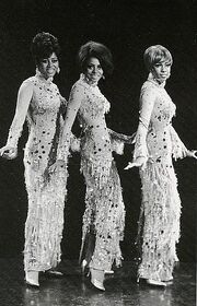 Supremes1967chandelier2