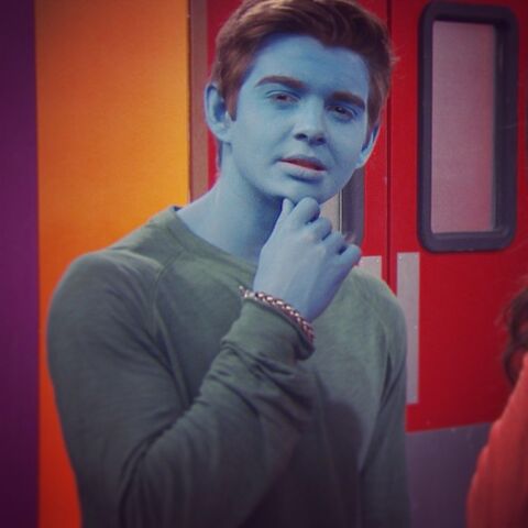 File:Maxblue.jpg