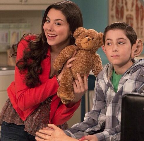 File:Grizzlyphoebeandbilly.jpg
