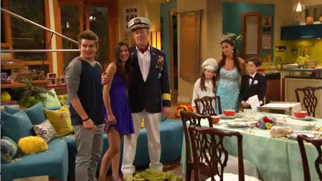 File:Dinnerparty1.jpg
