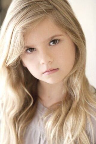Archivo:Kyla Kennedy.jpg