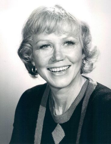 File:461px-Audra Lindley 1975.jpg
