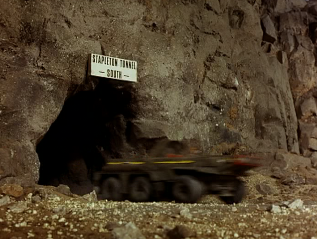 File:Mi752.png