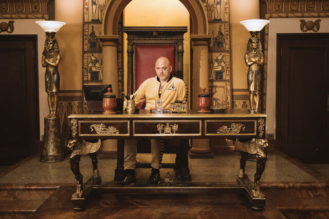 File:Rameses at desk.jpg