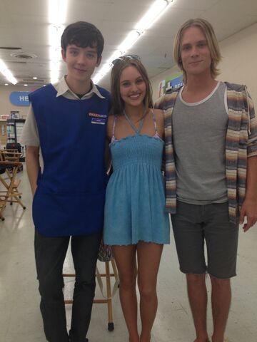 File:Asa, Ella, and Cameron.jpg