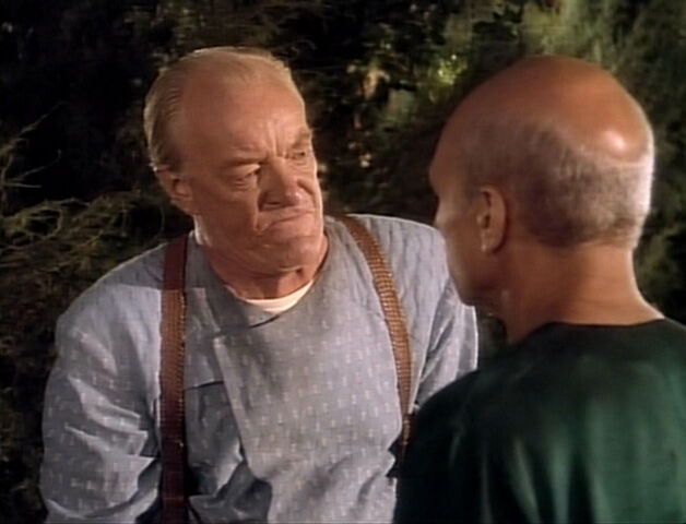 File:TNG4.04Family.jpg