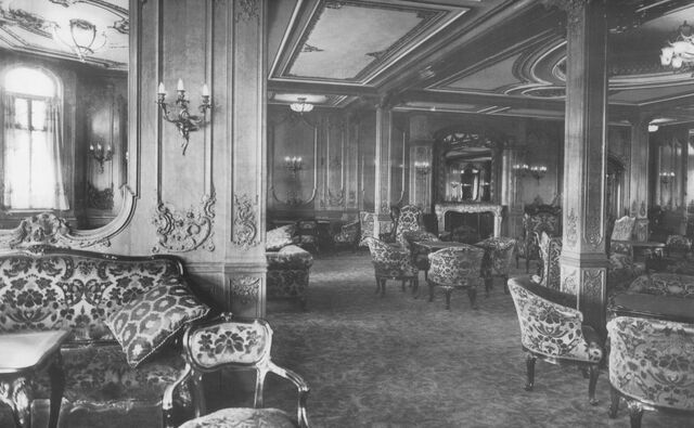 File:Titanic-1st-class-lounge.jpg