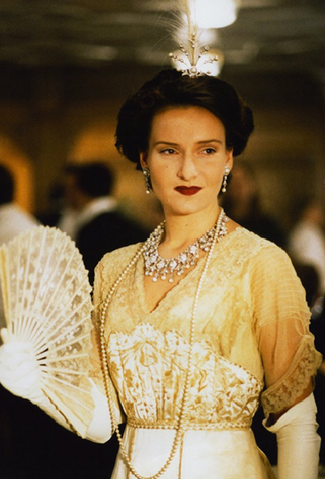 Fichier:Comtesse de Rothes.png