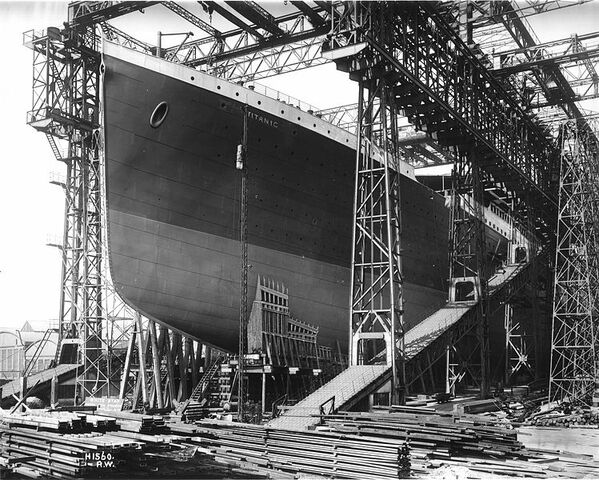 File:10 titanic (1).jpg