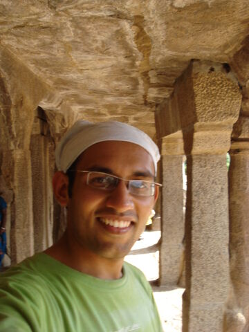 File:Pondi headshot.jpg