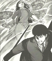 Koharu luchando con Amon.png