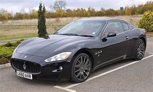 File:Maserati Gran Turismo V8.jpg