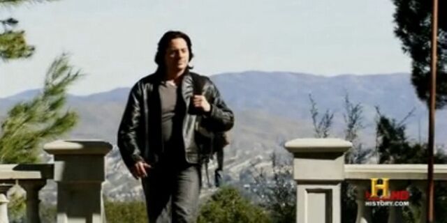 File:Frank's arrival.jpg