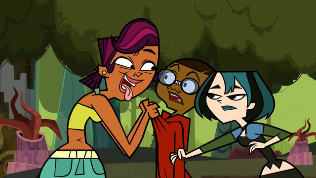 File:Gwen helps cam.png