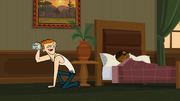 Scott scares Cam