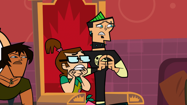 File:NervousBethDuncan.png