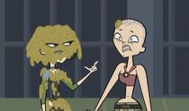 Gwen-Heather-puke