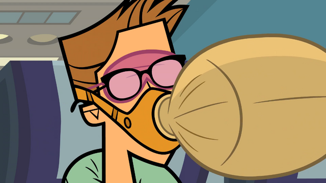 File:TomSnoresIntoOxygenMask.png