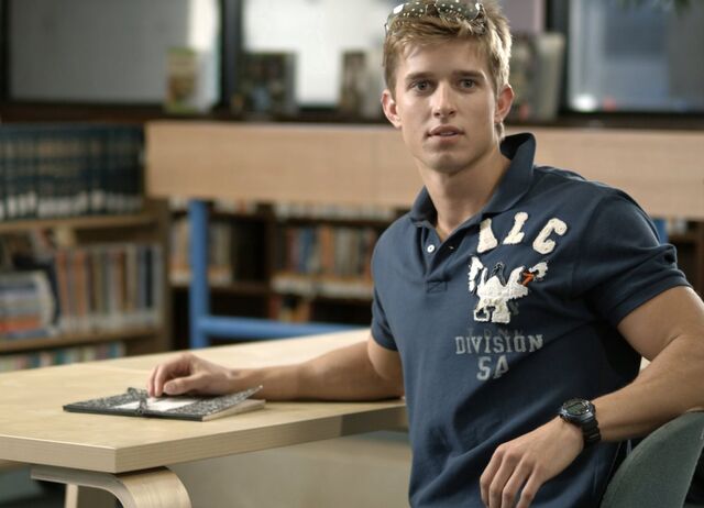 File:Drew Van Acker06.jpg