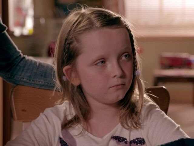 File:Toni Trent.jpeg