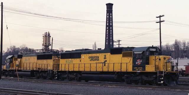 File:CNW SD60's.jpg