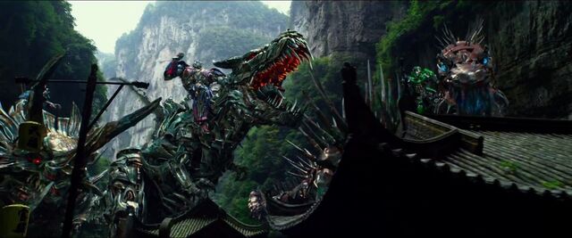 File:Drift Riding Slug Optimus Riding Grimlock Crosshairs Riding Scorn 4.jpg