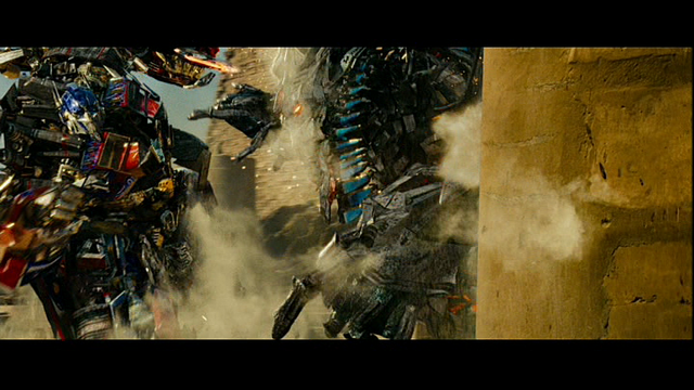 File:Rotf-optimusprime&thefallen-film-battle.png