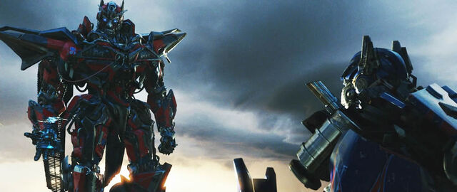 File:Dotm-sentinelprime&optimusprime-film-matrix.jpg