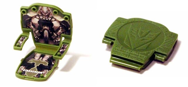 File:Starscreamlunchables.jpg